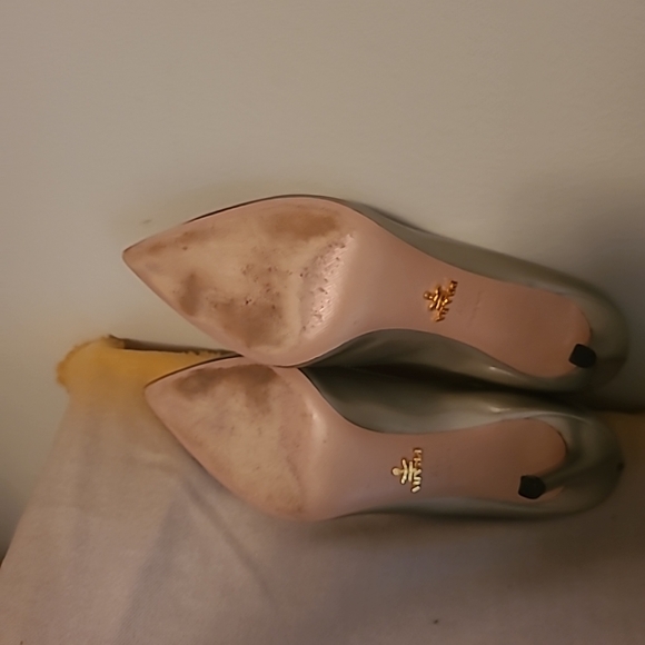 Prada OMBRE Black Silver Patent Leather Pointy Toe Pump 39.5/9.5 - Picture 6 of 7
